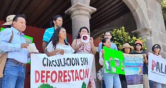 Vecinos se oponen a tala de árboles por la construcción del distribuidor vial de Amalucan