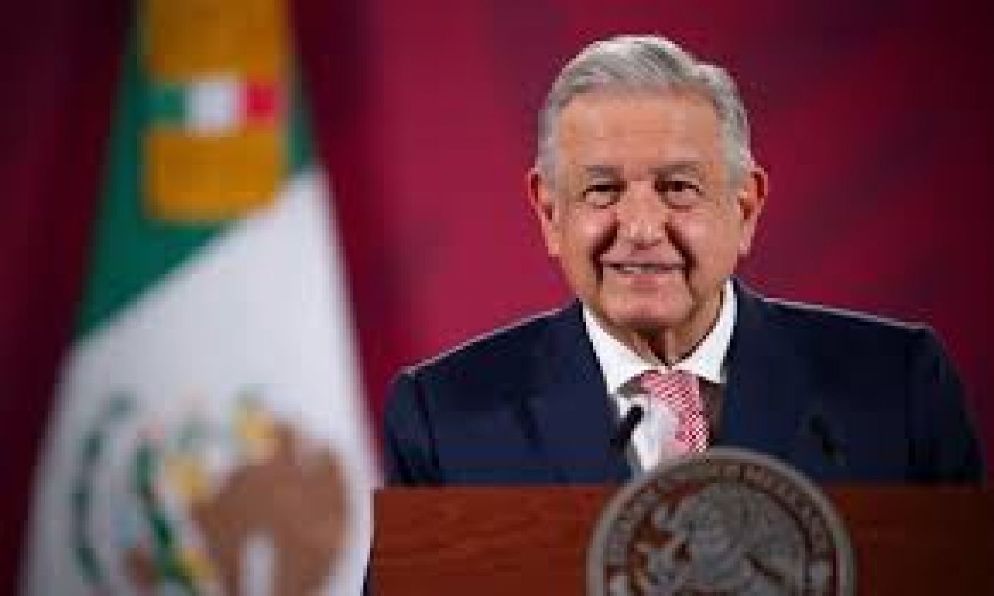 AMLO dice que es montaje el retén de encapuchados que paró a Sheinbaum