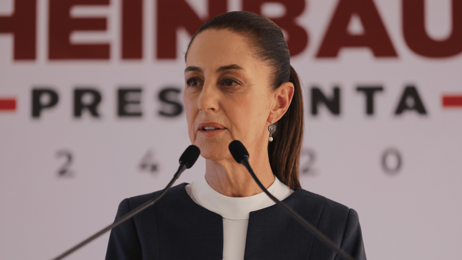 Claudia Sheinbaum niega la acusación de una posible dictadura y defiende la reforma judicial