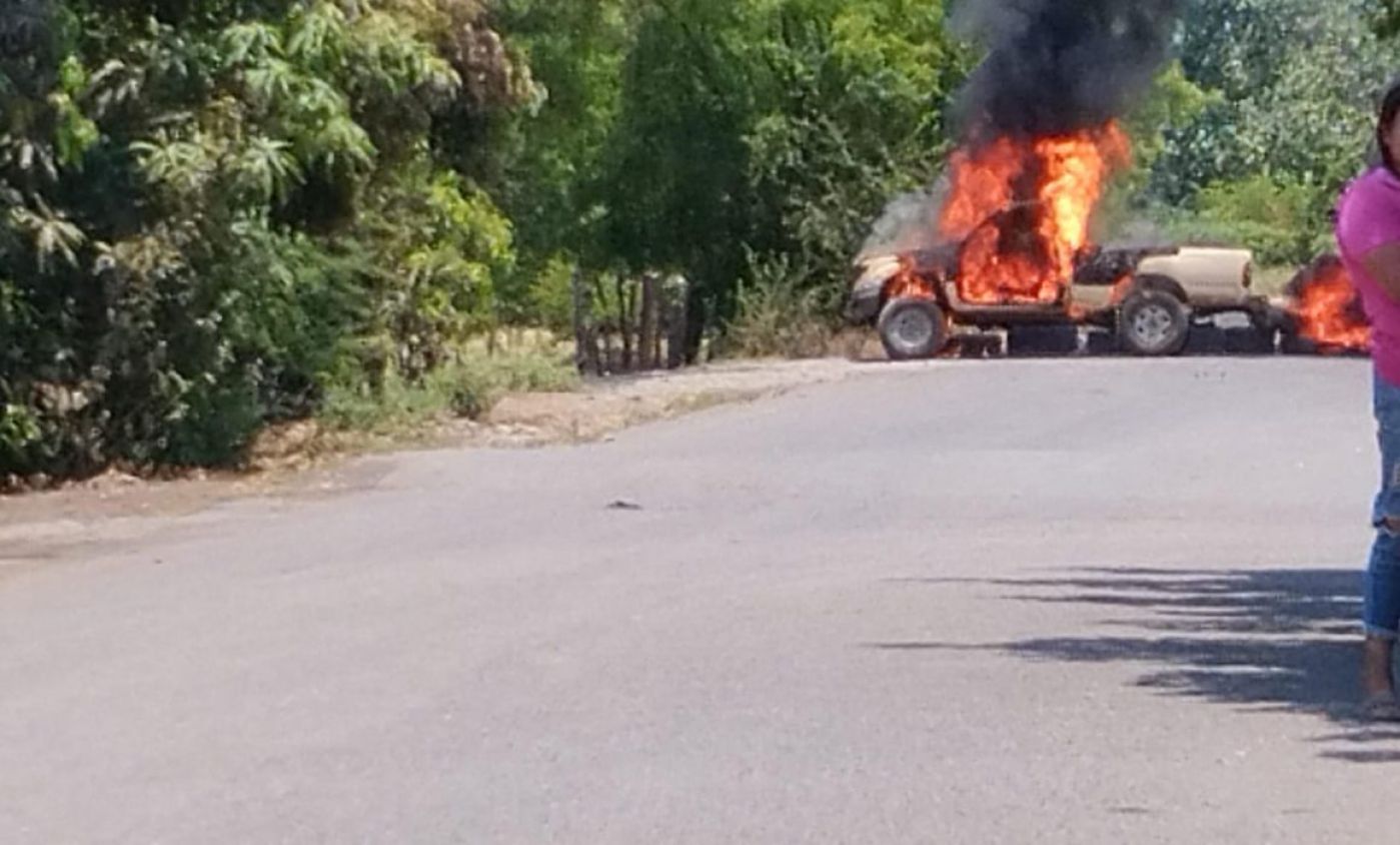 Violencia en Tierra Caliente: balaceras, bloqueos y ataques con explosivos azotan Michoacán
