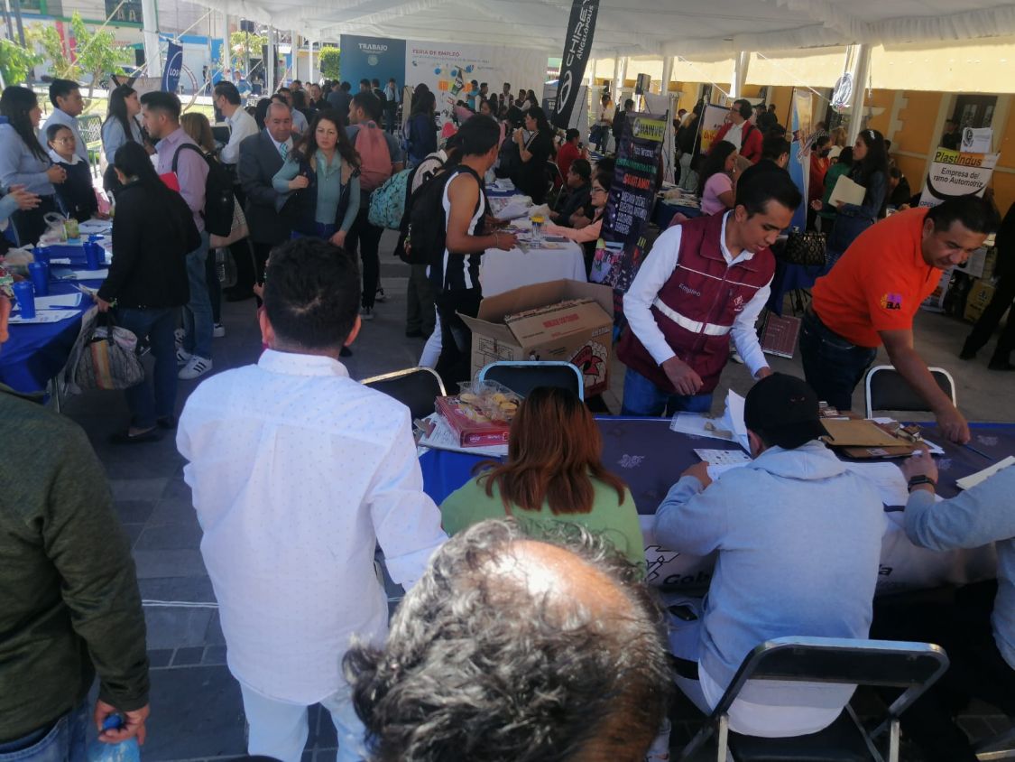 Exitosa Feria del Empleo en San Andrés Cholula: Más de 2,900 oportunidades laborales ofrecidas por 45 empresas