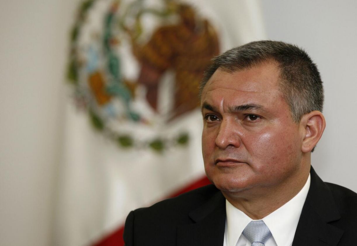 UIF investiga a socios mexicanos de García Luna en Barbados