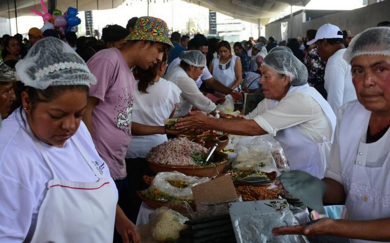 Son comerciantes 70% de mujeres de Nopalucan; presentan feria de la quesadilla