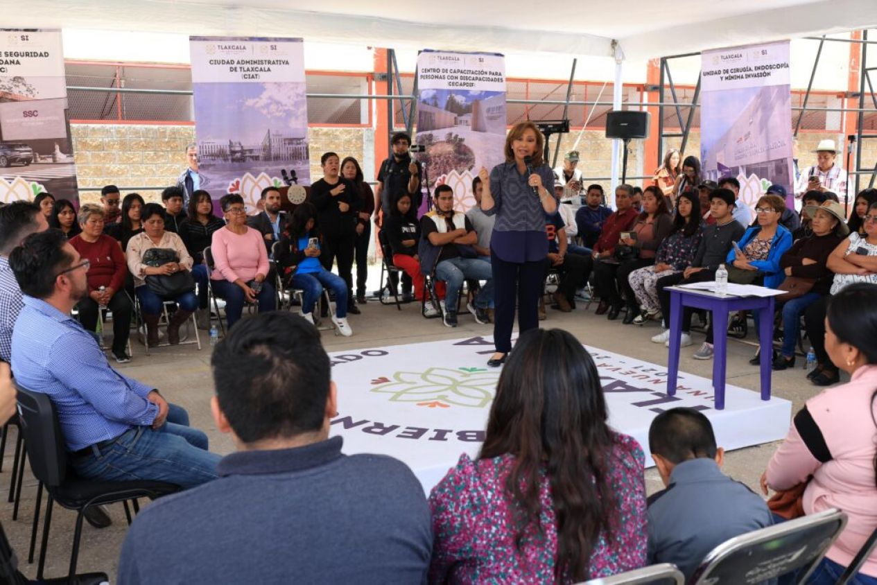 Entregan apoyos funcionales en Cecadif