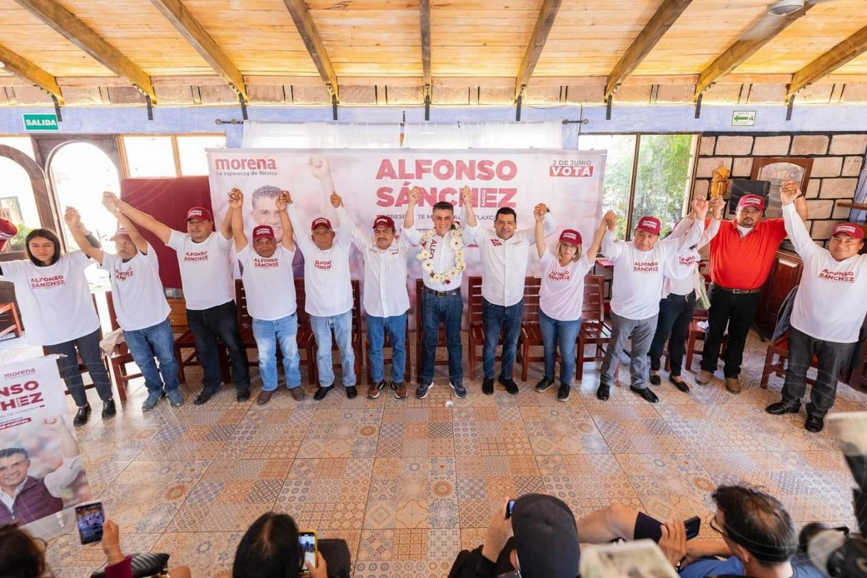 Se suman al proyecto de Sánchez García una docena de aspirantes a presidentes de comunidad de la capital de Tlaxcala