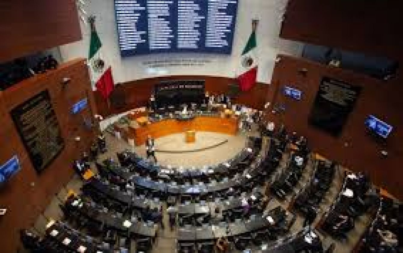 Senado aprueba reforma para garantizar que los salarios no queden por debajo de la inflación