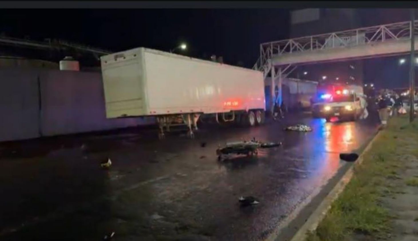 Motociclista fallece en accidente en la carretera Puebla-Tehuacán, Tecamachalco