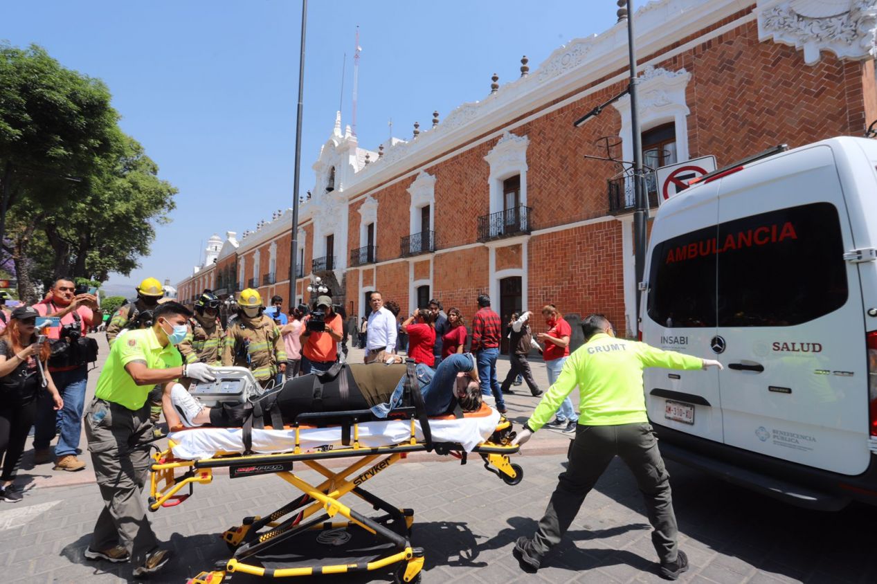 Macro Simulacro 2024 en Tlaxcala: Simulación de Sismo con Rescate Realista