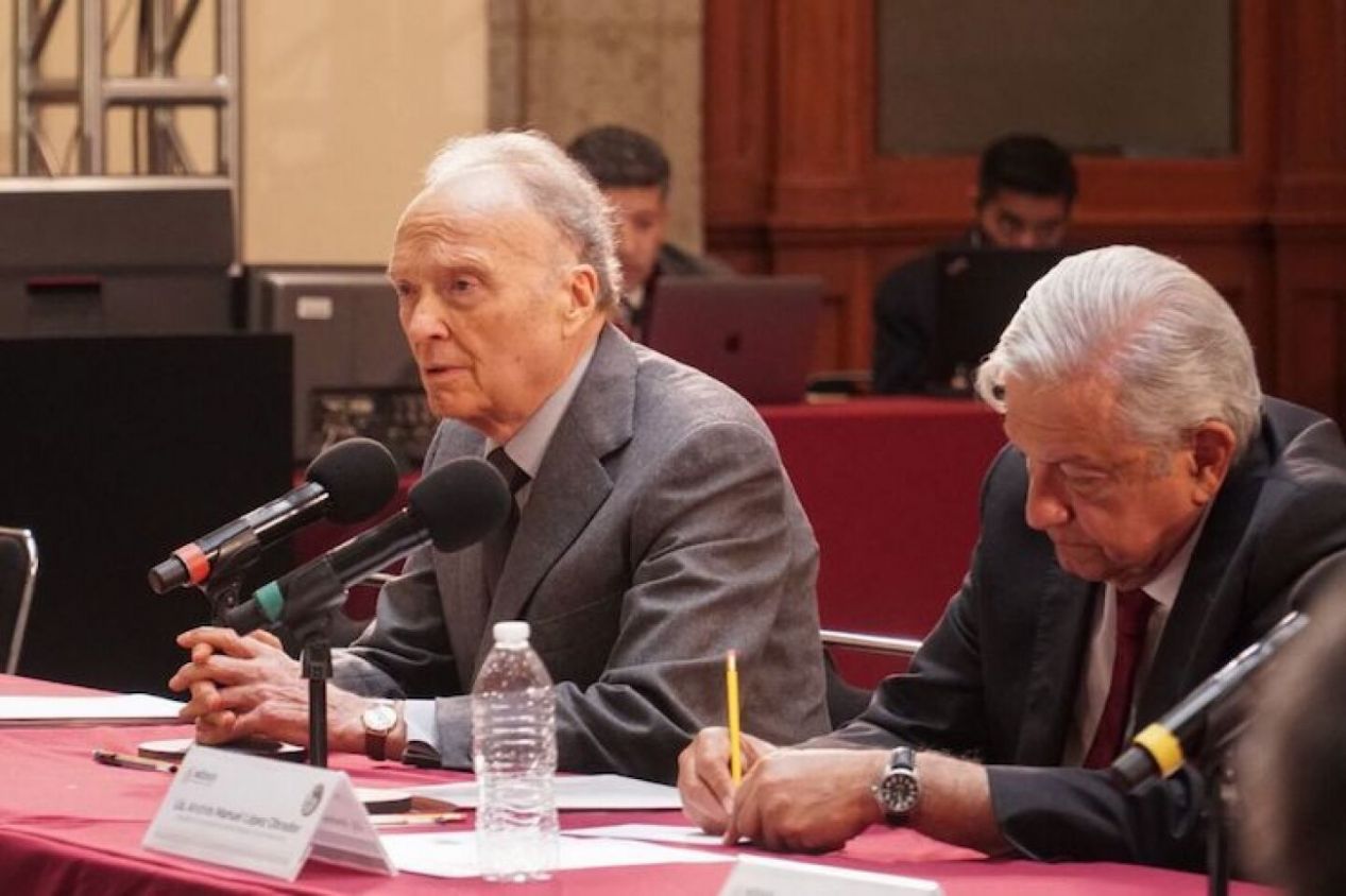 AMLO elogia a la FGR y a Alejandro Gertz Manero en su última conferencia de prensa