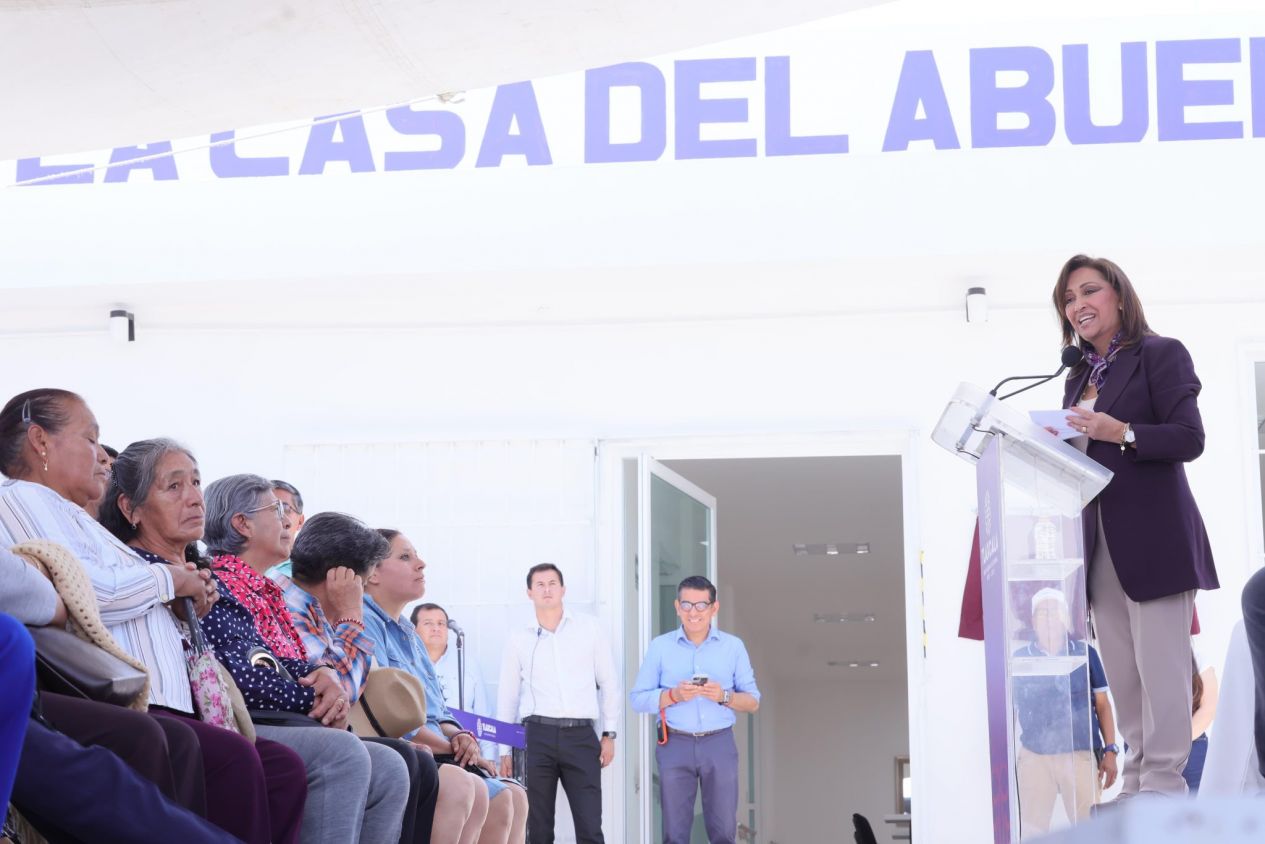 Gobierno de Tlaxcala inaugura Casa del Abuelo y anuncia nuevo asilo