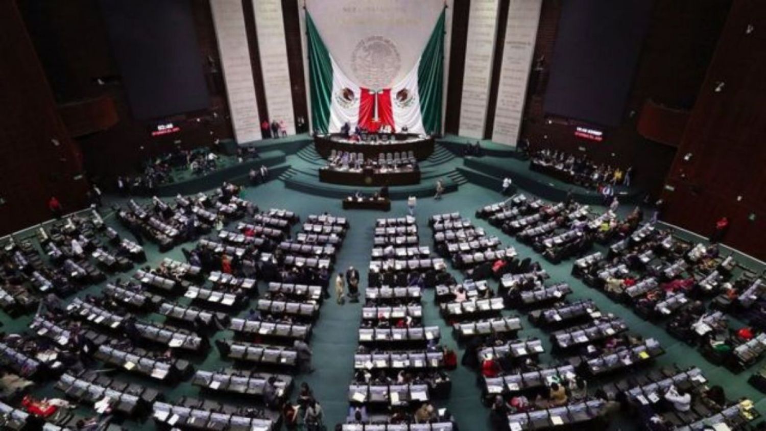 Sheinbaum plantea eliminar plurinominales y recortar gasto a partidos