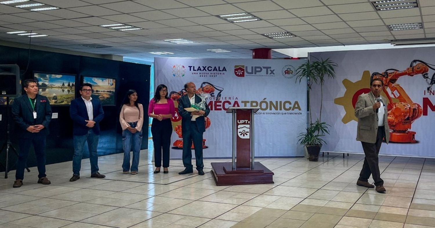 Foro Mecatrónica 2025 en UPTx: Innovación técnica y formación humanista clave