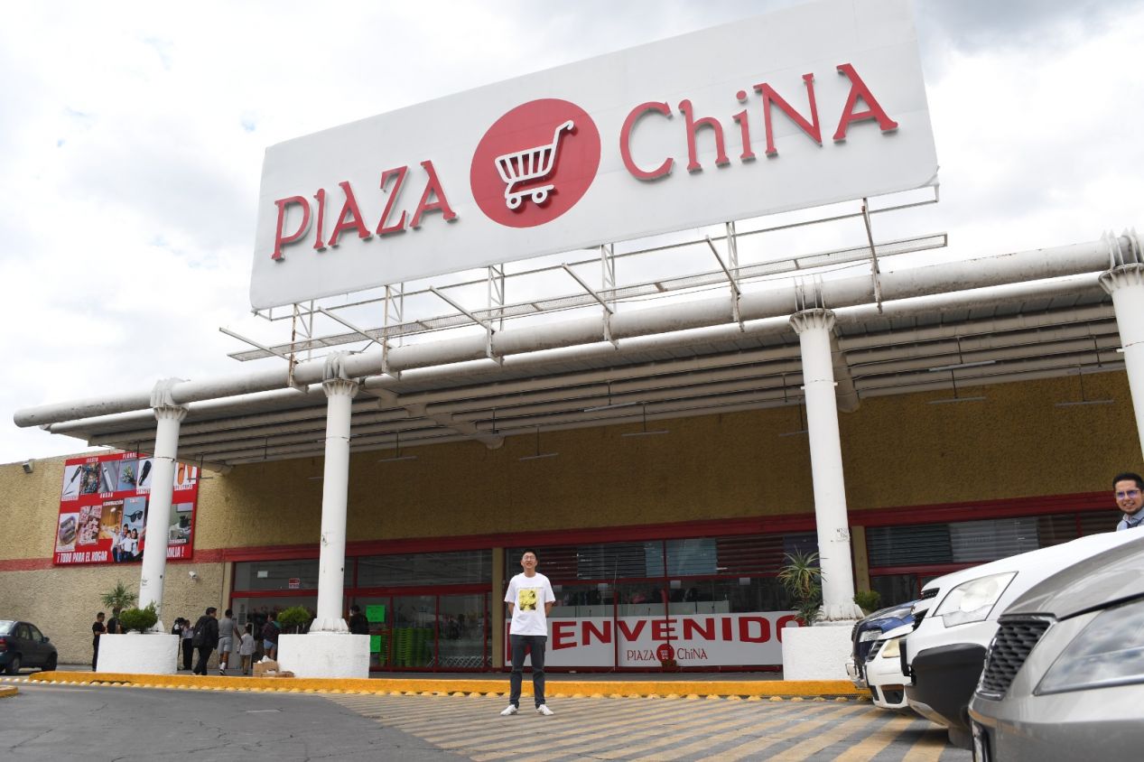 Tlaxcala: Suspenden Merca Asia y Plaza China por irregularidades graves