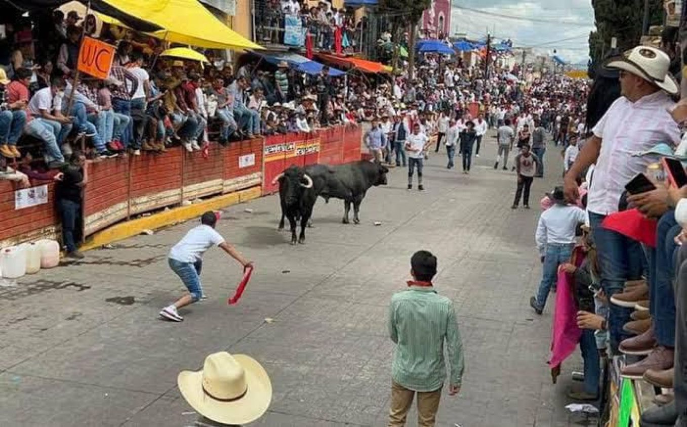 Huamantlada 2025: herido grave recibe cirugía vital tras cornadas taurinas