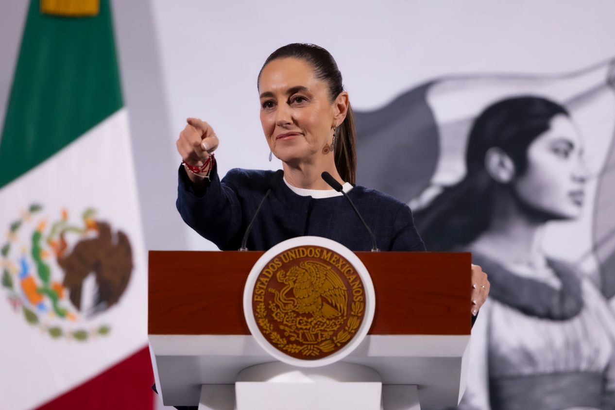 Sheinbaum mantiene 75% de aprobación pese a críticas en seguridad