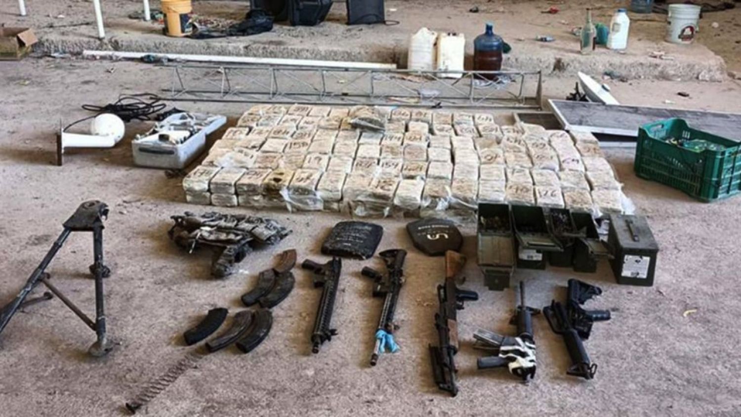 Rutas del tráfico de armas en México: Informe revela conexión con cárteles y aumento de operativos