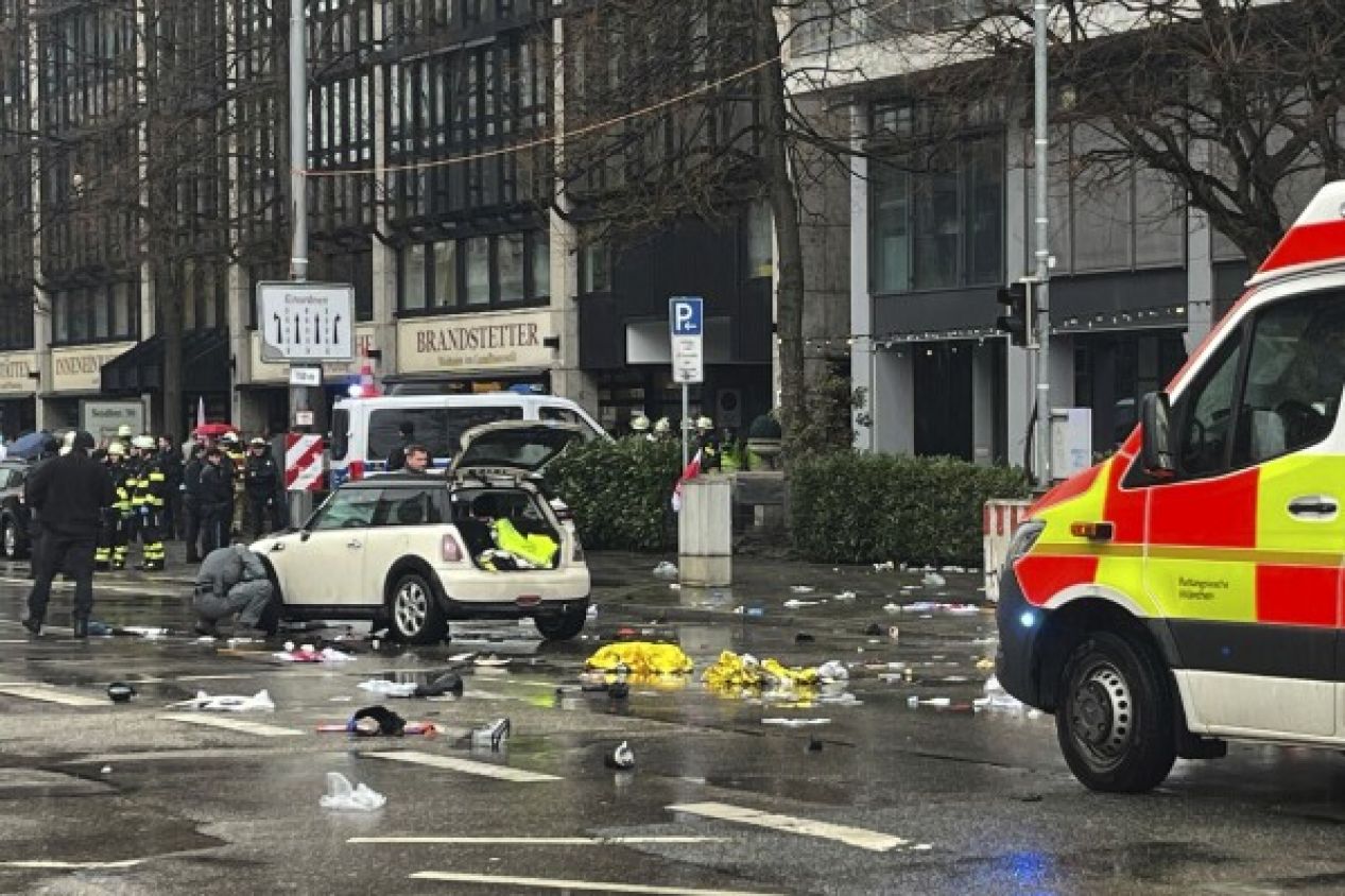 Atropello masivo en Múnich deja 28 heridos; investigan posible ataque