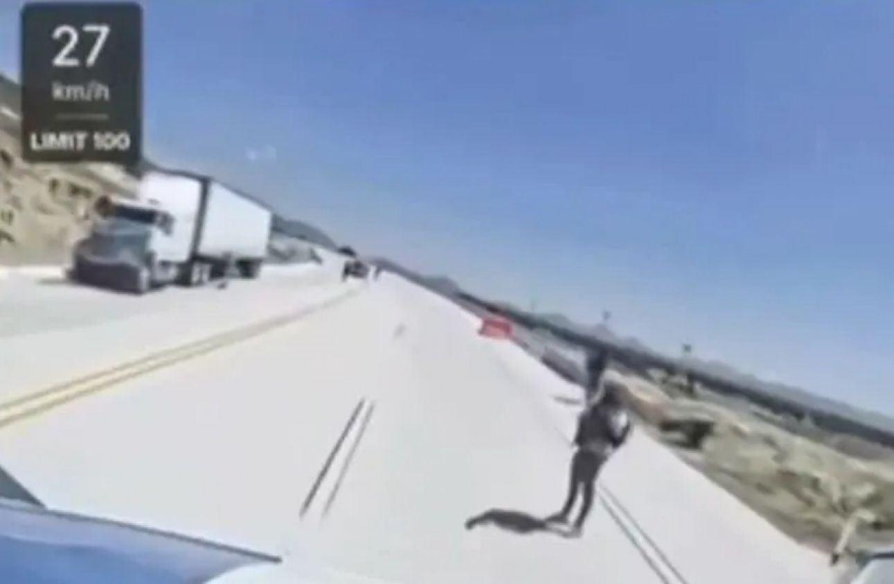 Frustran robo de tráileres tras instalación de falso retén en Puebla