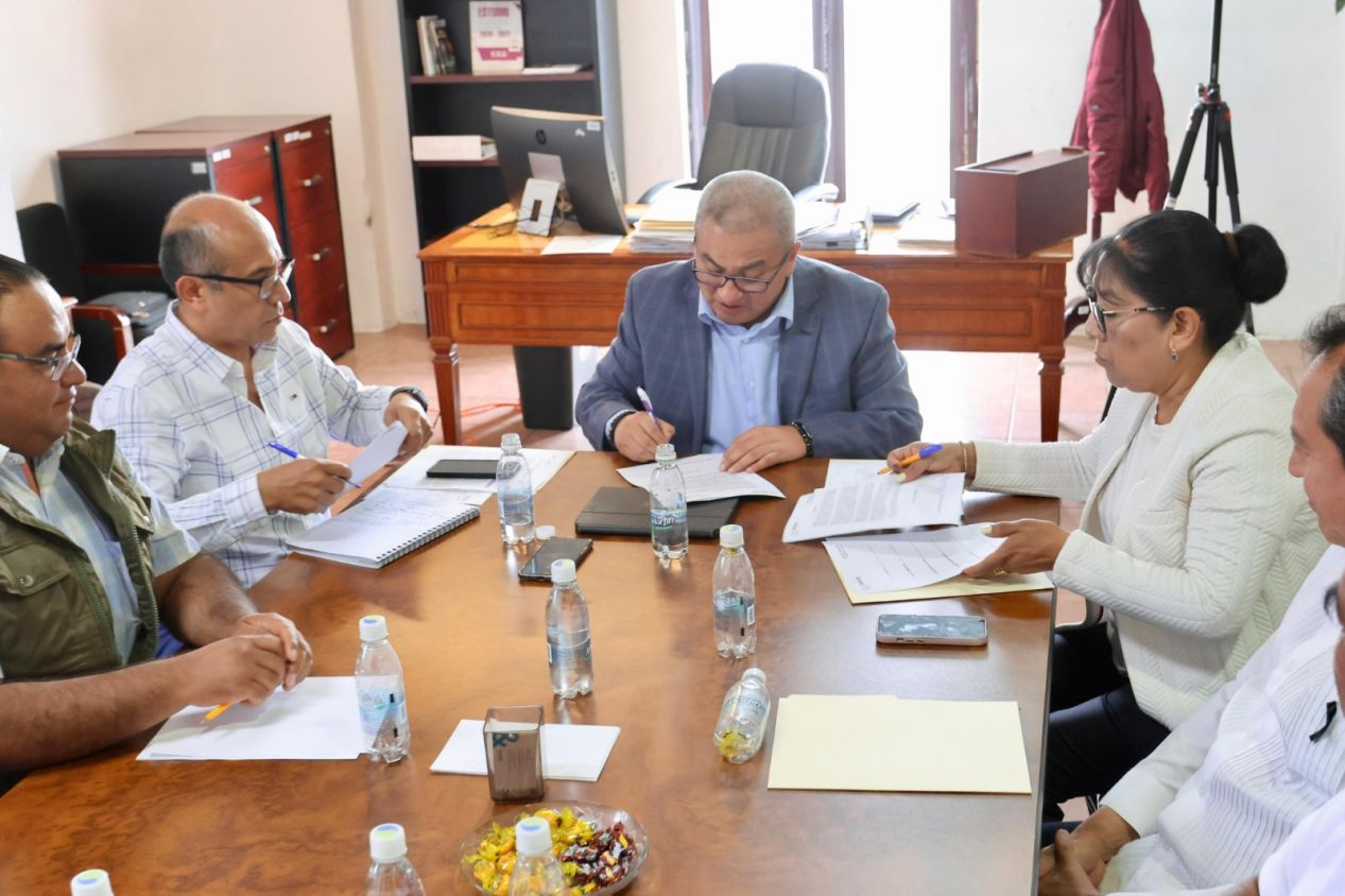 Tlaxcala impulsa reforma para proteger a maestros y garantizar escuelas seguras