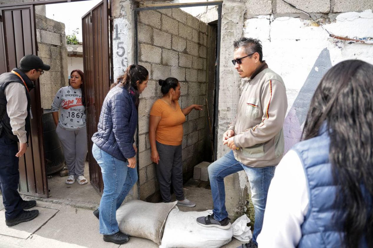 Supervisa Gobierno Municipal atención a familias afectadas por lluvias en Lázaro Cárdenas