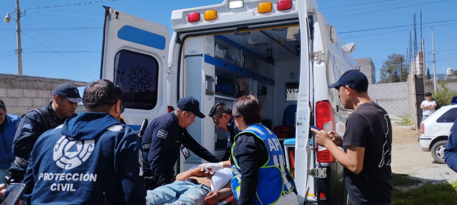 Multitud golpea a presunto ladrón sorprendido dentro de una vivienda en Calpulalpan