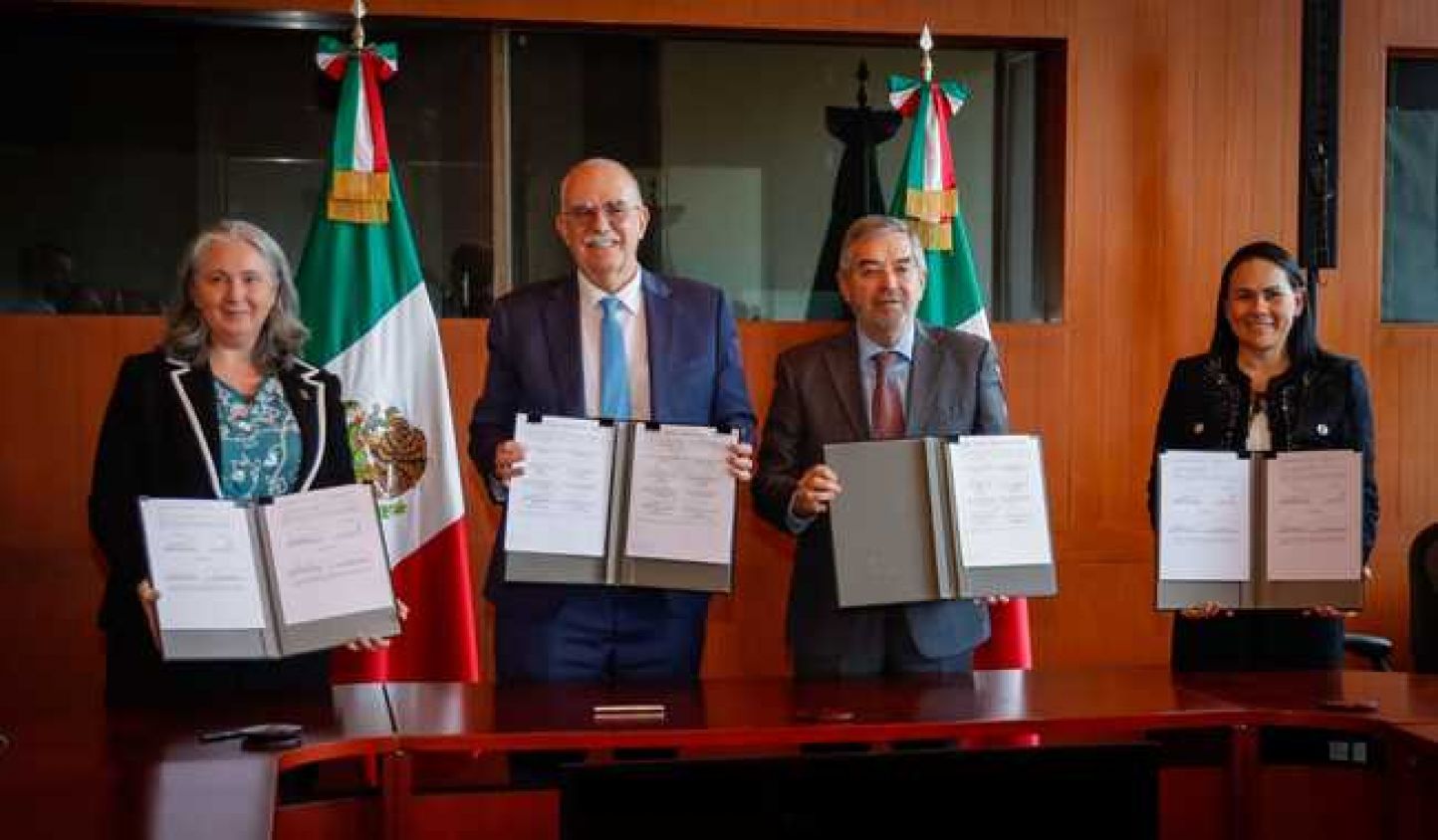 México refuerza atención consular y acuerda impulsar el campo