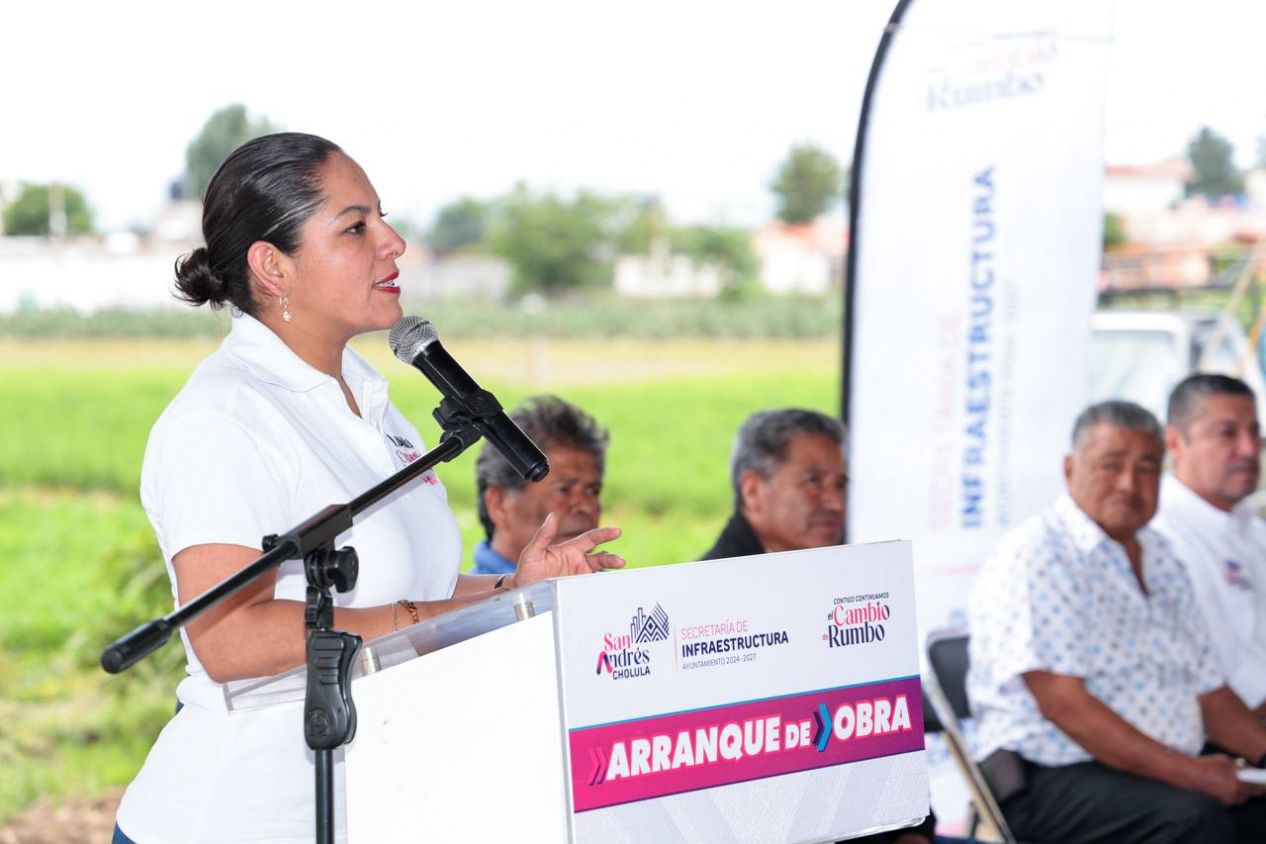Inicia Lupita Cuautle obra ahora en San Luis Tehuiloyocan 