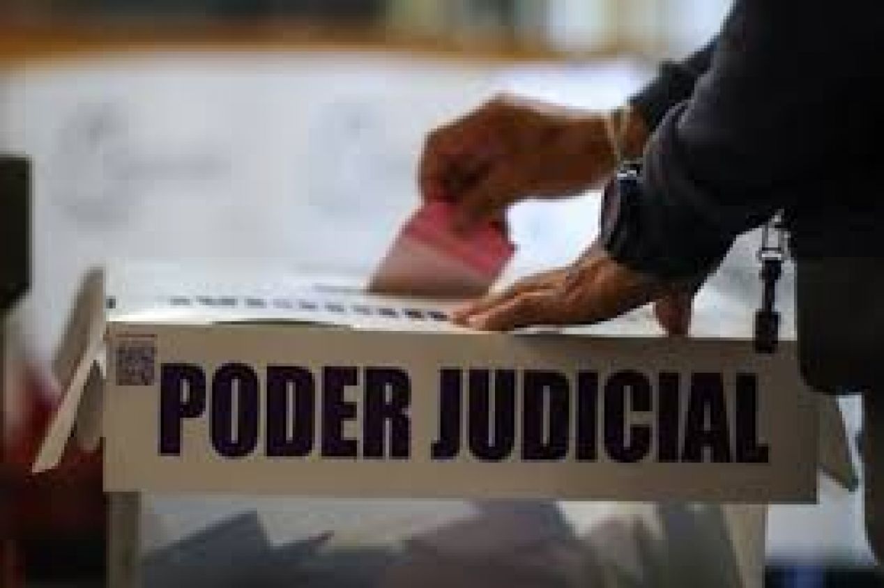 Destituyen a 295 jueces tras elección judicial; enfrentan veto laboral