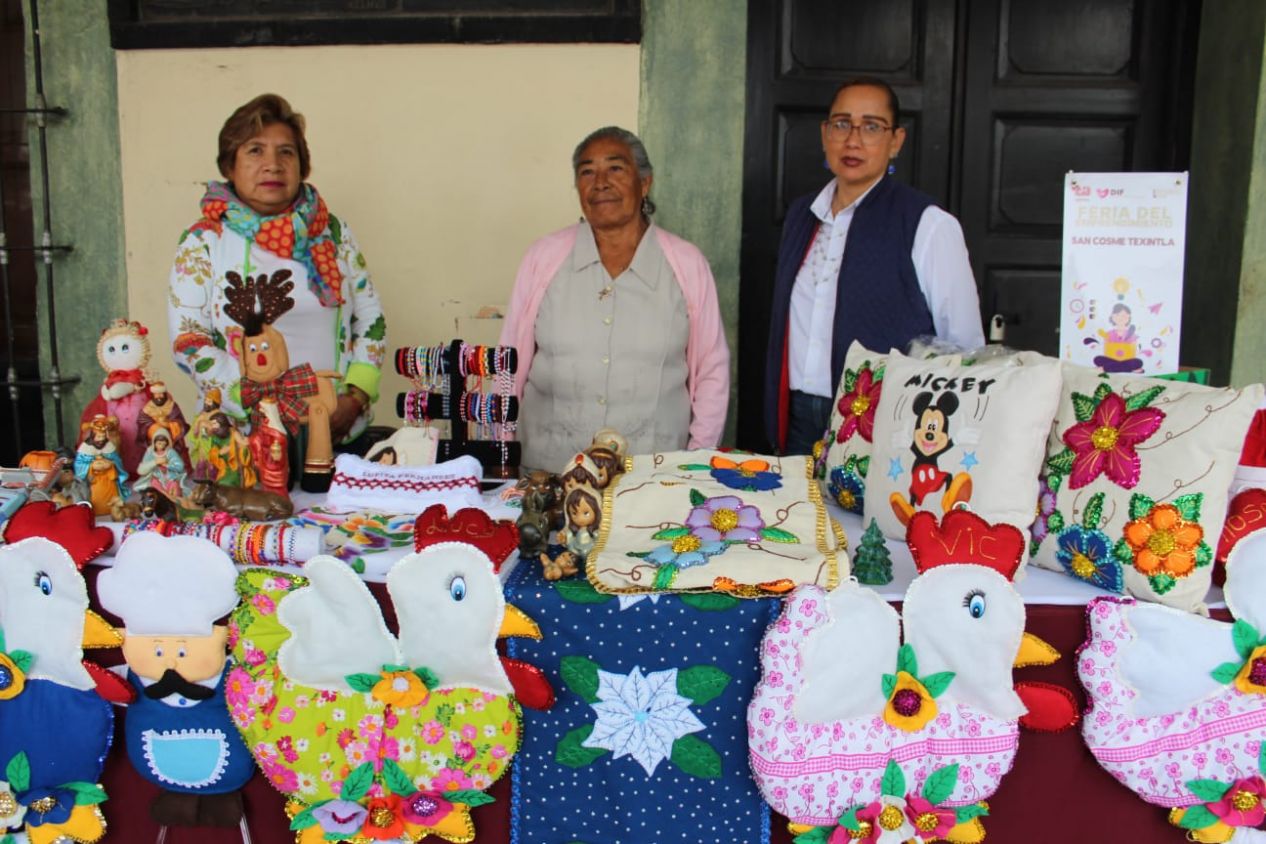 Feria del Emprendimiento busca impulsar autosustento femenino en Cholula
