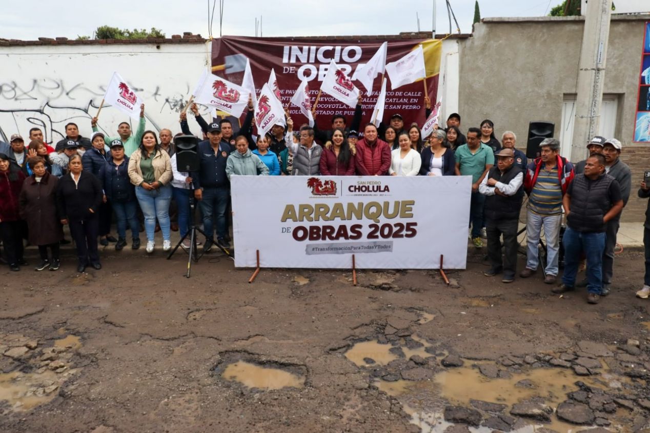 Tonantzin Fernández da banderazo de arranque a obras en Calvario y Cocoyotla