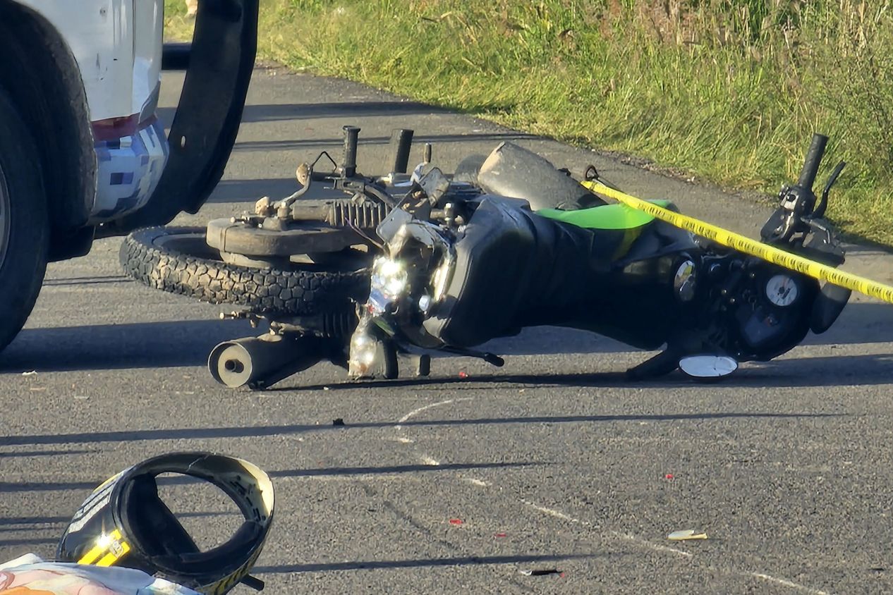 Motociclista pierde la vida en la carretera Los Ángeles–Tetela, a la altura de CU 2