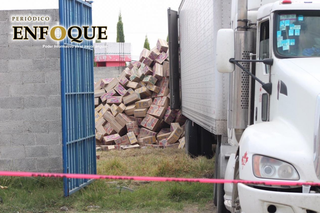 Tráiler robado en Puebla es recuperado en Zacatelco