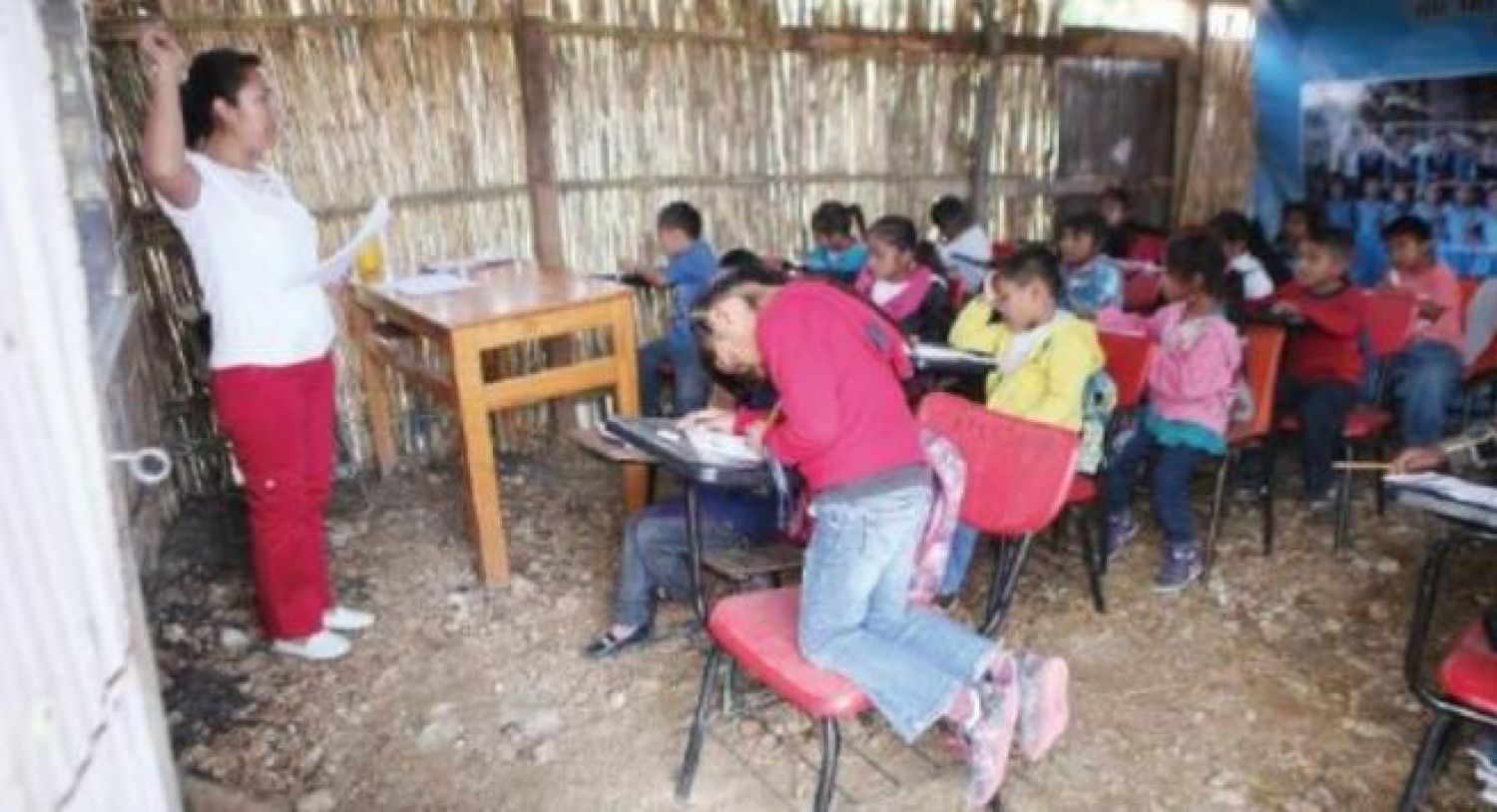 El 17 de mayo podrían regresar a clases en municipios sin COVID-19: AMLO