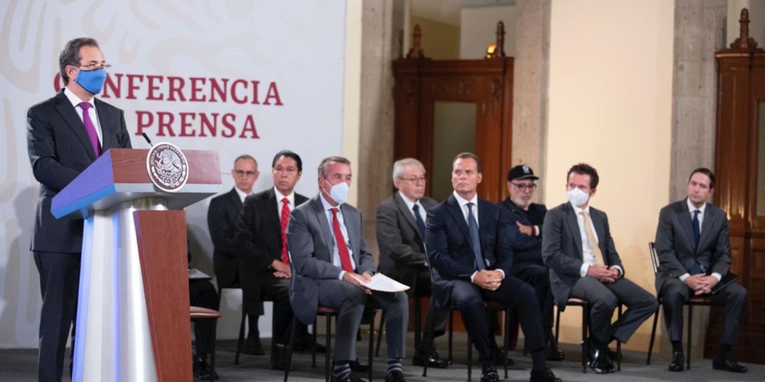 Gobierno y televisoras firman convenio para la transmisión de clases en el nuevo ciclo escolar