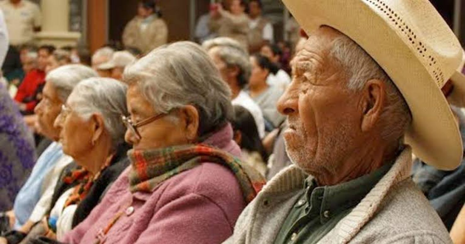 Diputados aprueban castigos de hasta cinco años de prisión a quien abandone a un adulto mayor