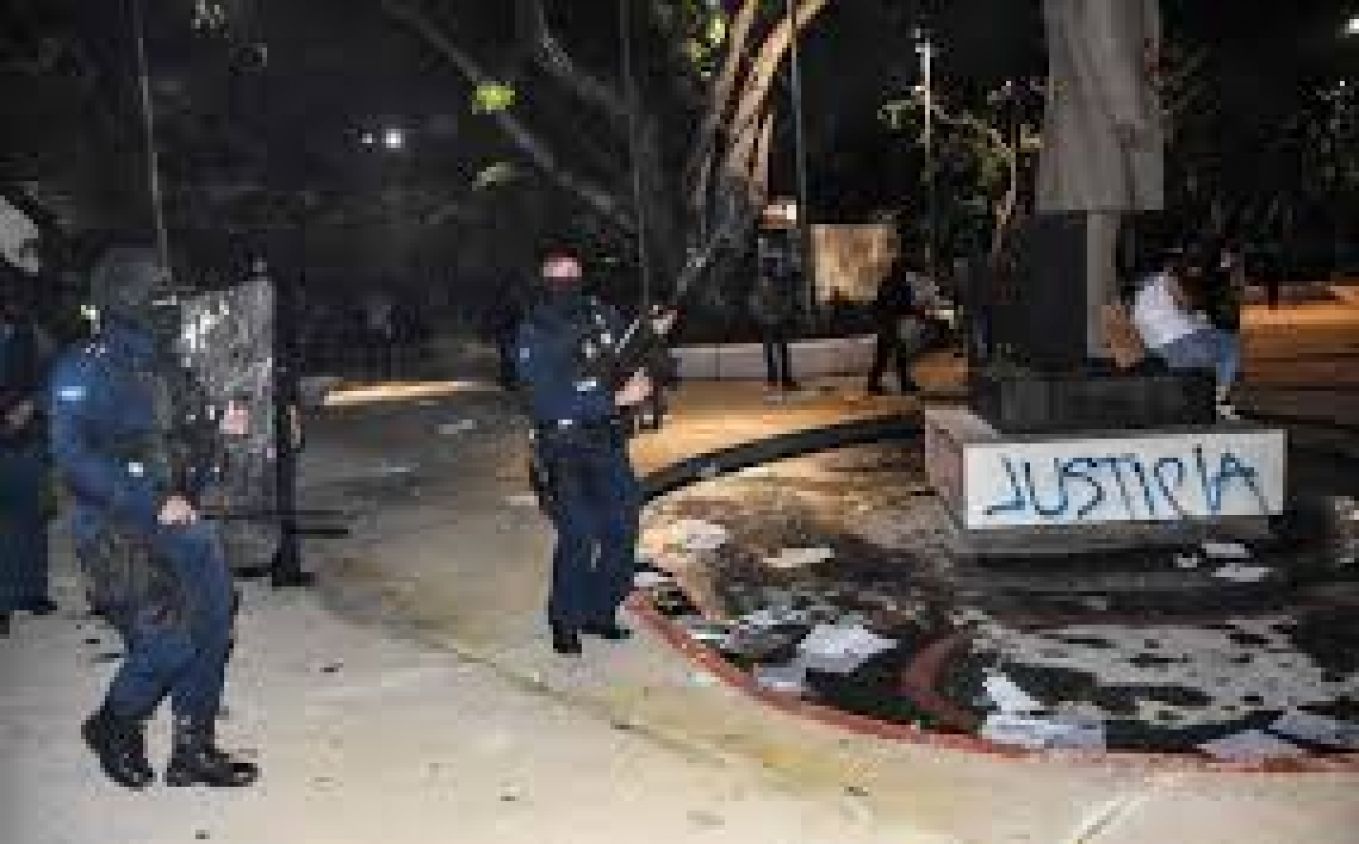 Fiscalía ejerce acción penal a 11 mandos y policías por disparar en protesta por caso Alexis en Cancún