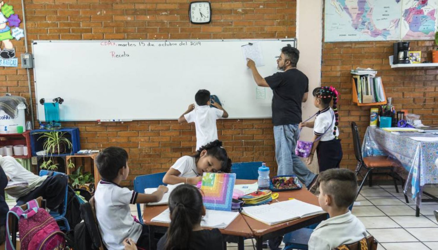 COVID-19 será considerada enfermedad de riesgo de trabajo para maestros y maestras: SEP