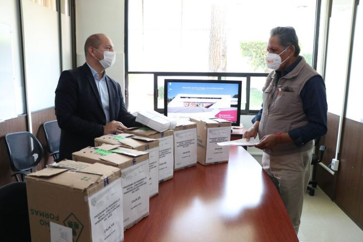 Inicia gobierno pago de bono anual a más de 18 mil trabajadores jubilados 