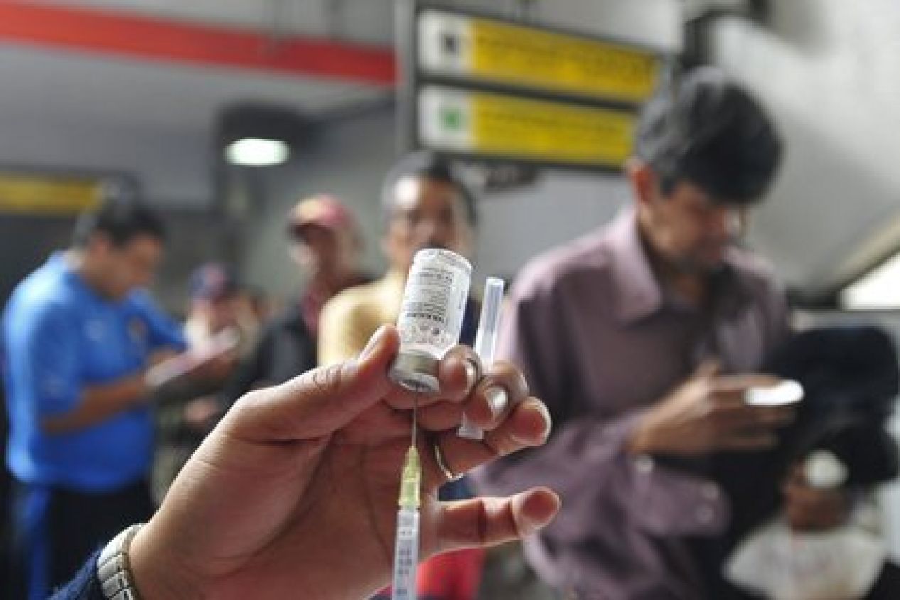 Sube a 18,529 el número de personas vacunadas contra COVID-19 en México