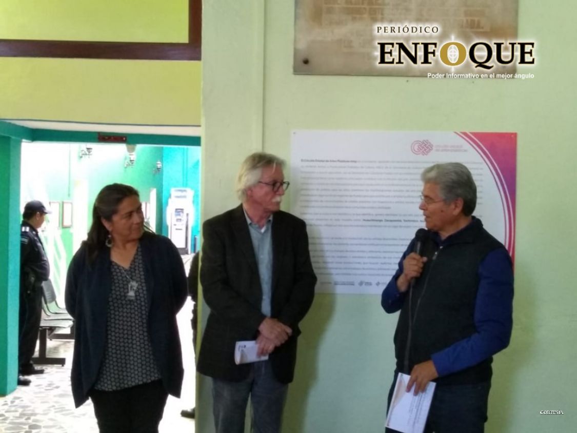 Inaugura secretario de Cultura exposición fotográfica en Acatzingo