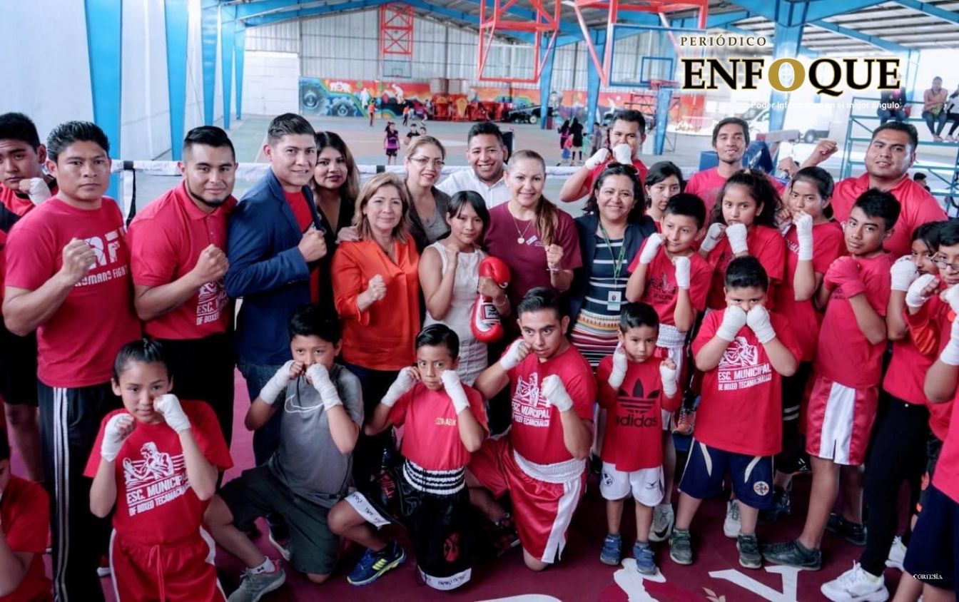 Inauguran escuela de box en pleno Triángulo Rojo
