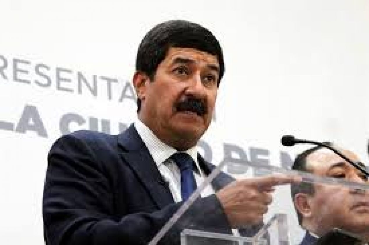 Panistas en Chihuahua llamaban 'jefe' a César Duarte, afirma Javier Corral