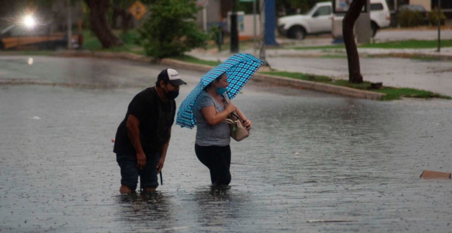 'Cristobal' causa afectaciones en Campeche y Quintana Roo; Yucatán declara alerta amarilla