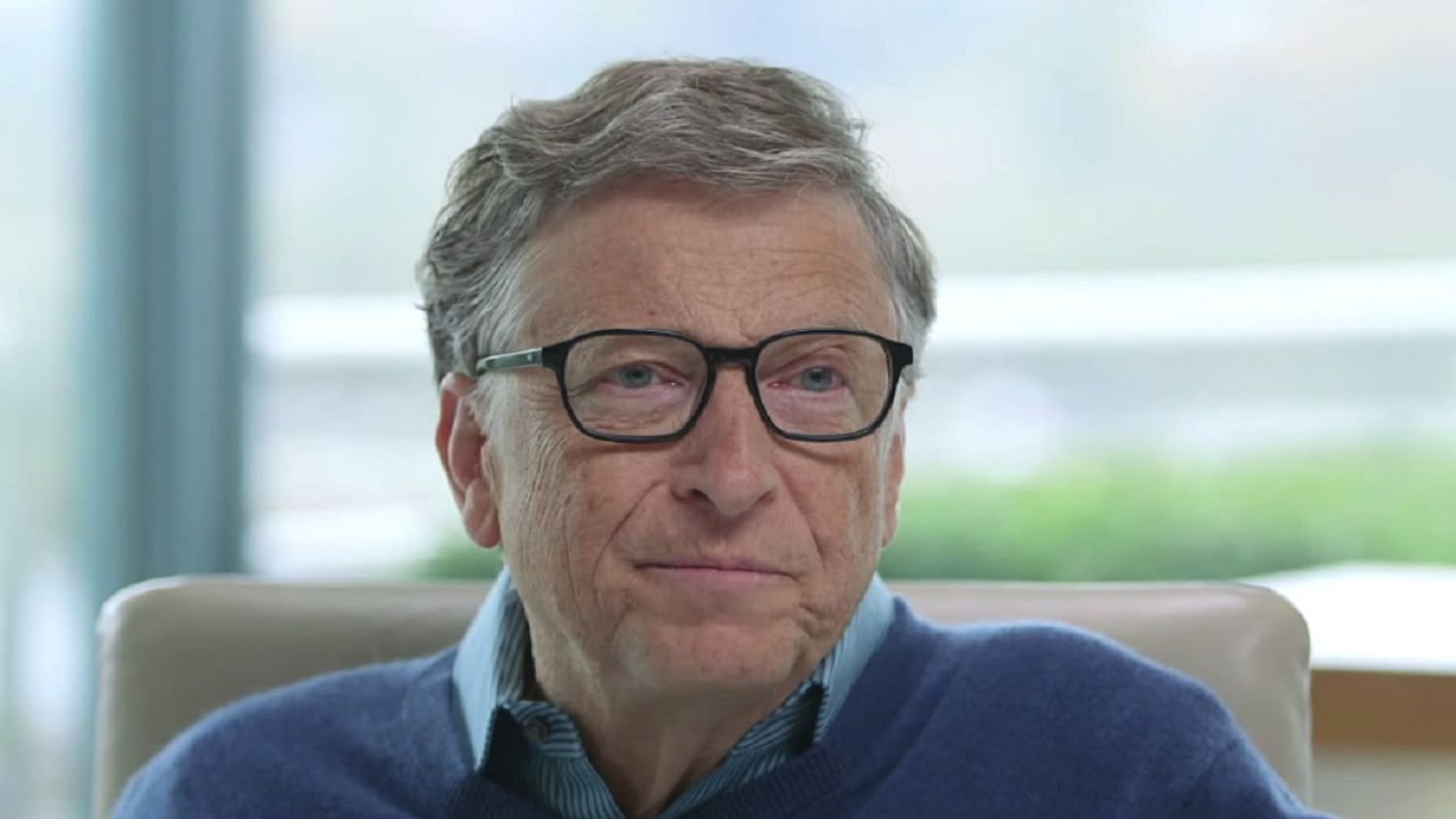 Bill Gates renuncia a junta directiva de Microsoft