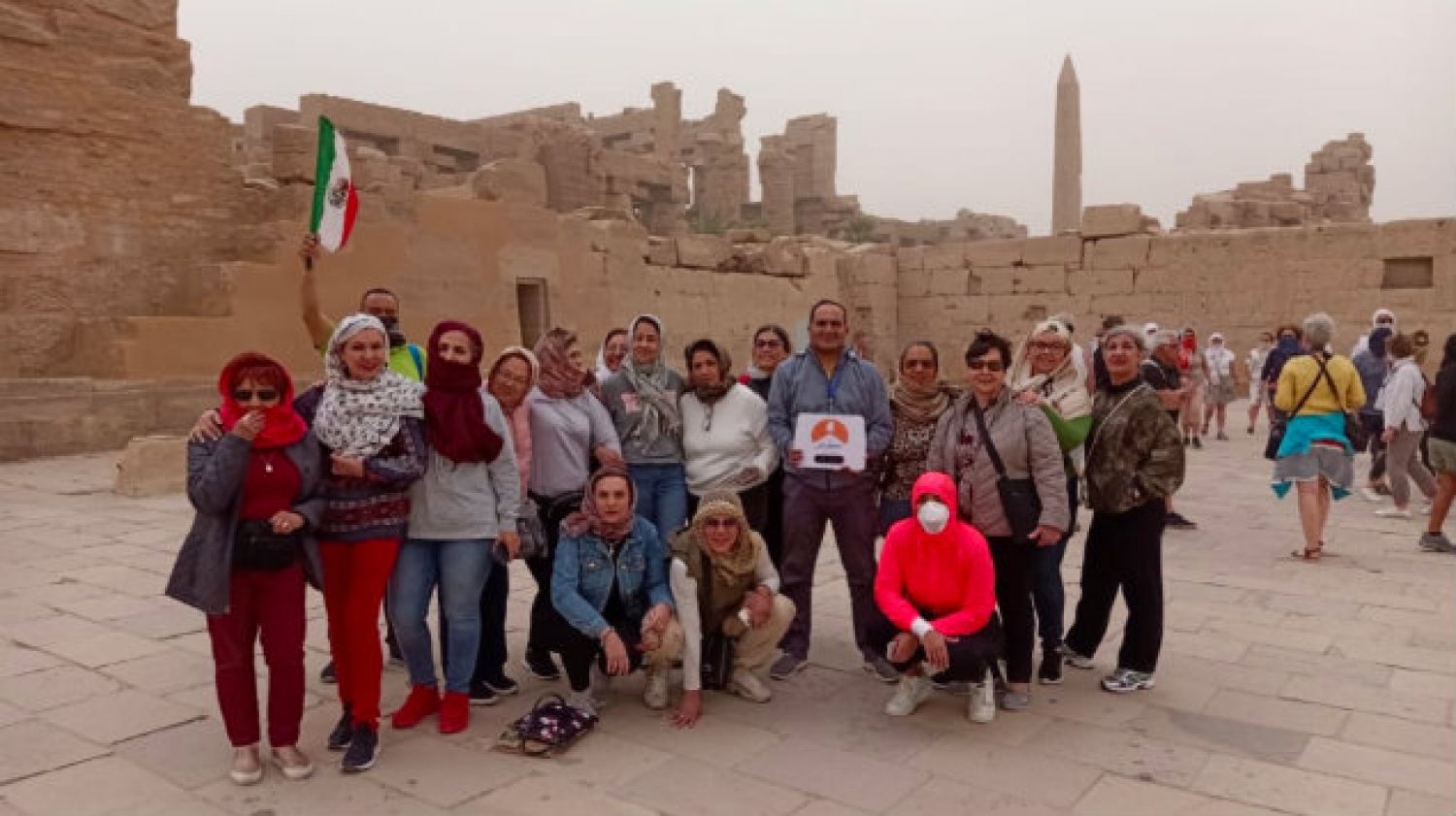 “Quiero ver a mi familia”; 78 mexicanos varados en Egipto piden ayuda para volver a México