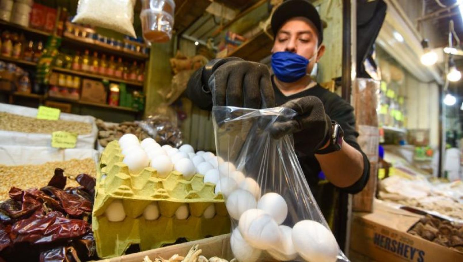 Habrá multa de 3 millones de pesos a quienes aumenten precios