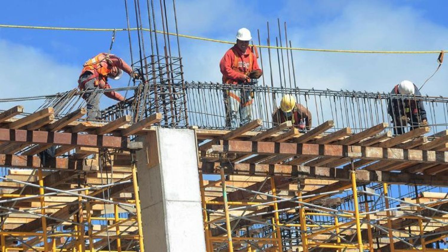 Puebla ha perdido 5 mil 500 empleos en el ramo de la construcción por el Covid-19