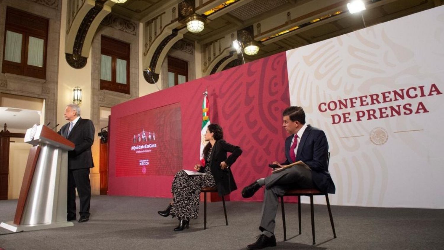 Ricardo Sheffield, titular de Profeco, da positivo de COVID-19; el lunes estuvo en la 'mañanera' con AMLO