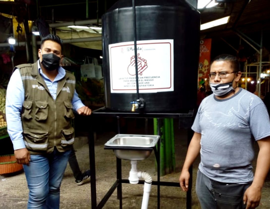 Refuerzan medidas sanitarias en mercados con instalación de lavamanos