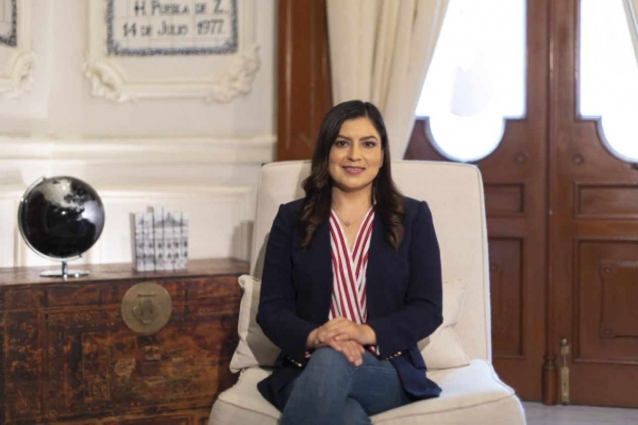 Ayuntamiento municipal de Puebla reconoce a las y los maestros de la capital poblana por su entrega y compromiso